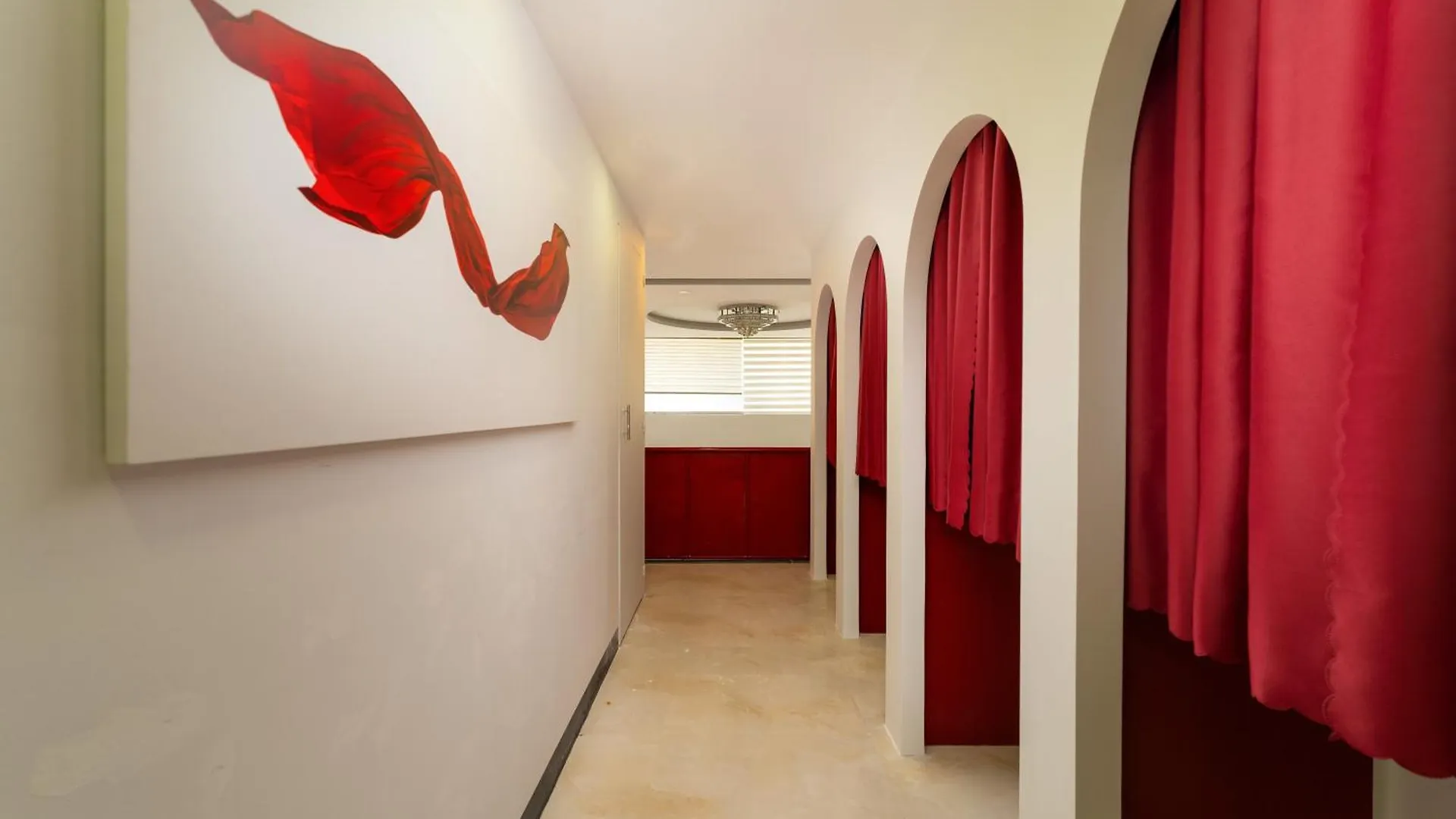 Dao Tien Hotel - Nguyen Thi Minh Khai Nha Trang 0*,  Wietnam
