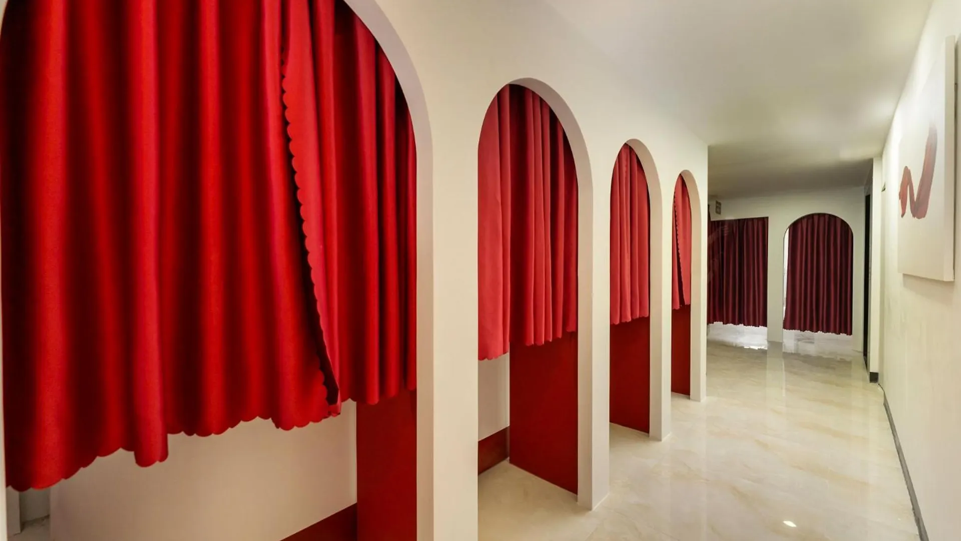 Dao Tien Hotel - Nguyen Thi Minh Khai Nha Trang