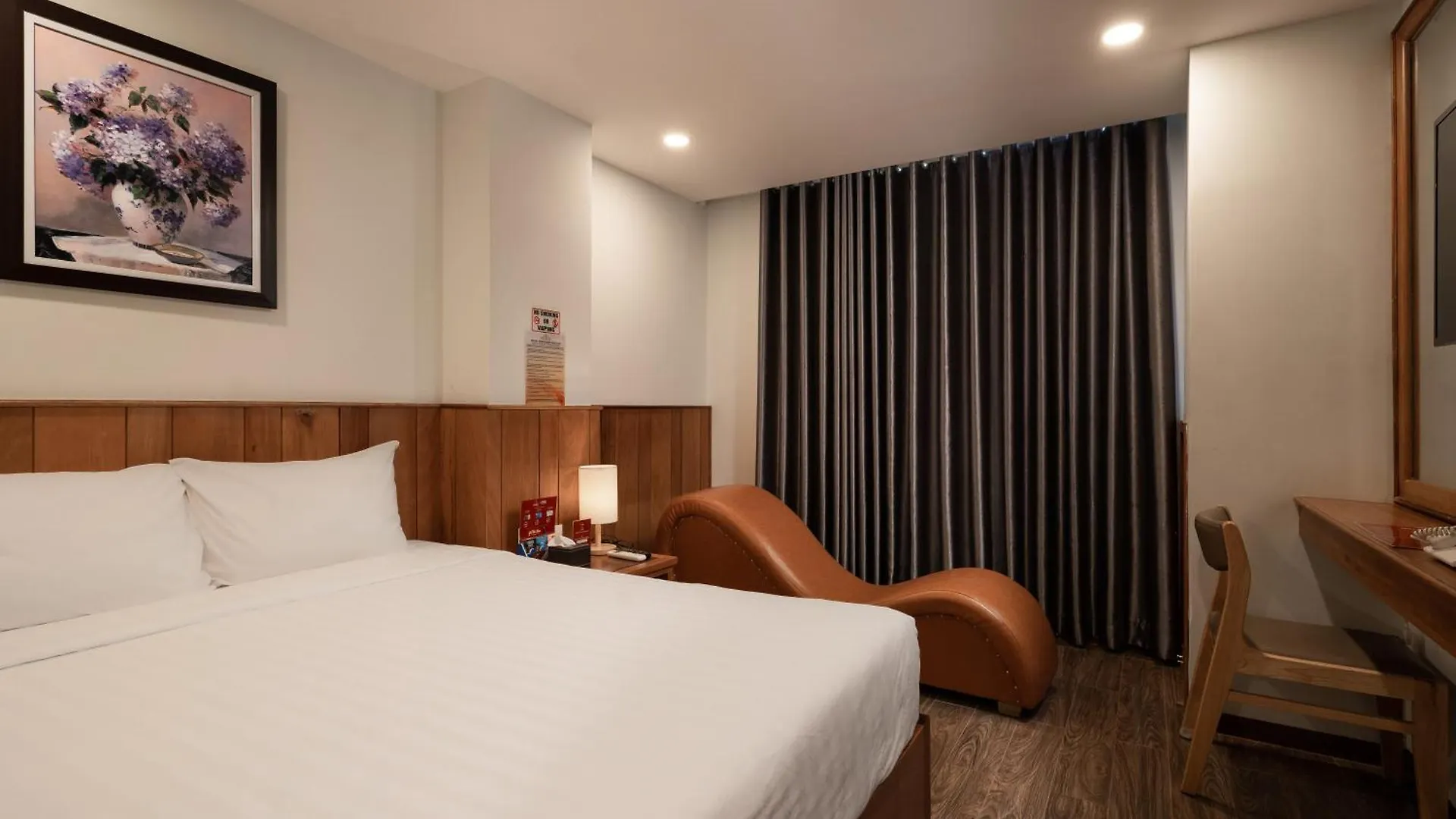 Dao Tien Hotel - Nguyen Thi Minh Khai Nha Trang